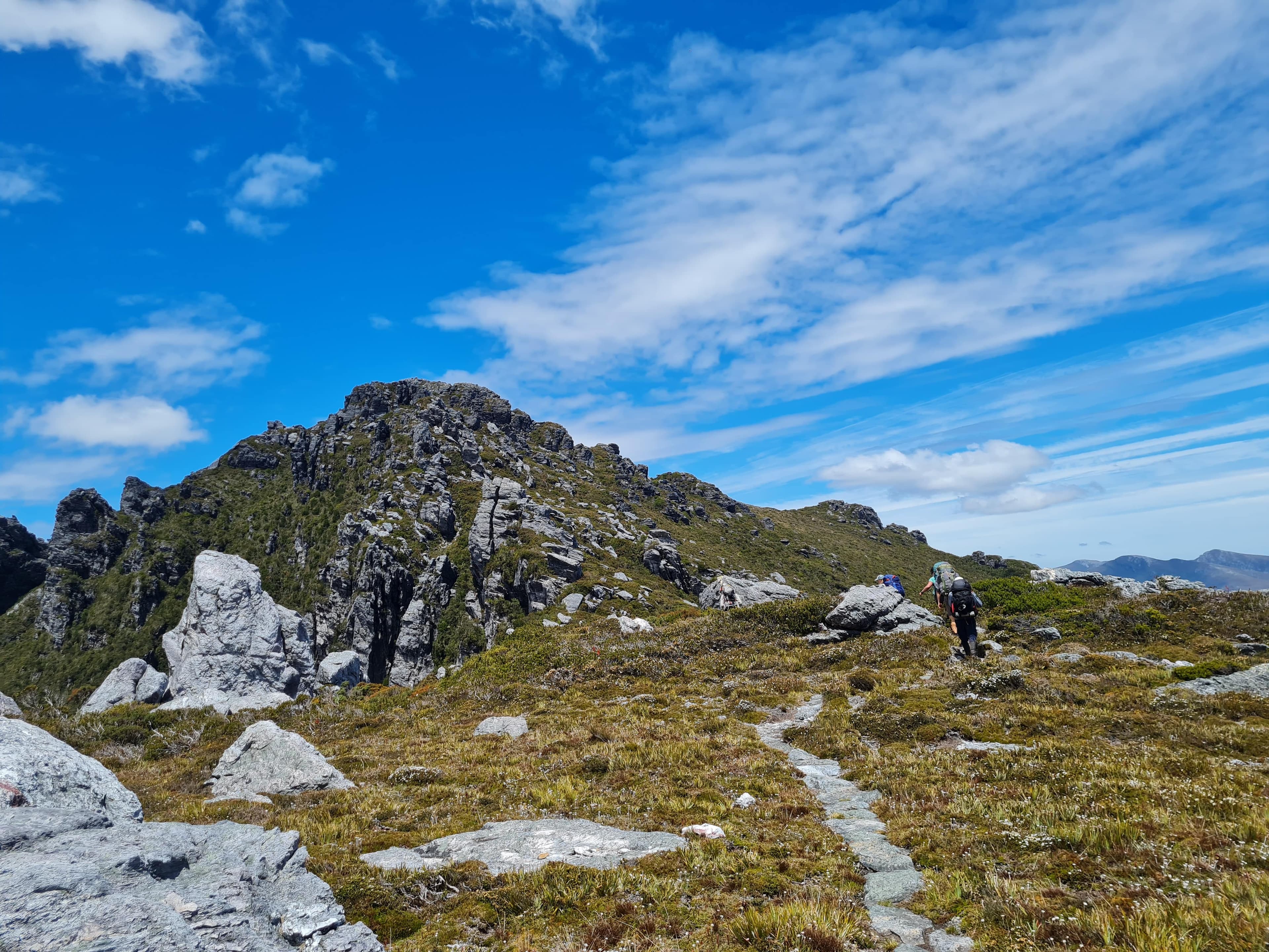 Saddling between Dorado Peak and Mount Columbia, before descending to High Moor.